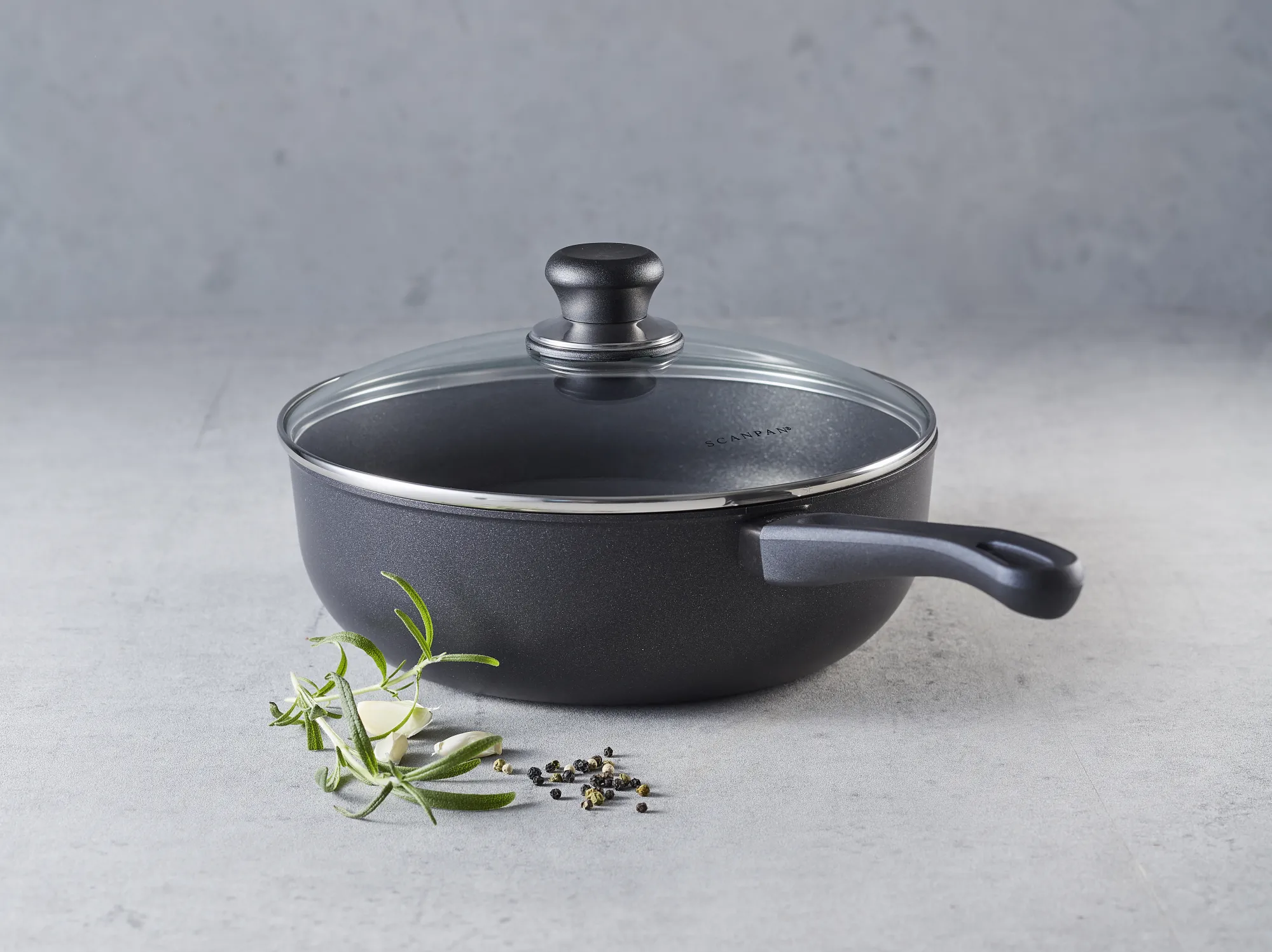 Clearance SCANPAN 3,7 l/26 cm dyb sauterpande m. låg - Classic