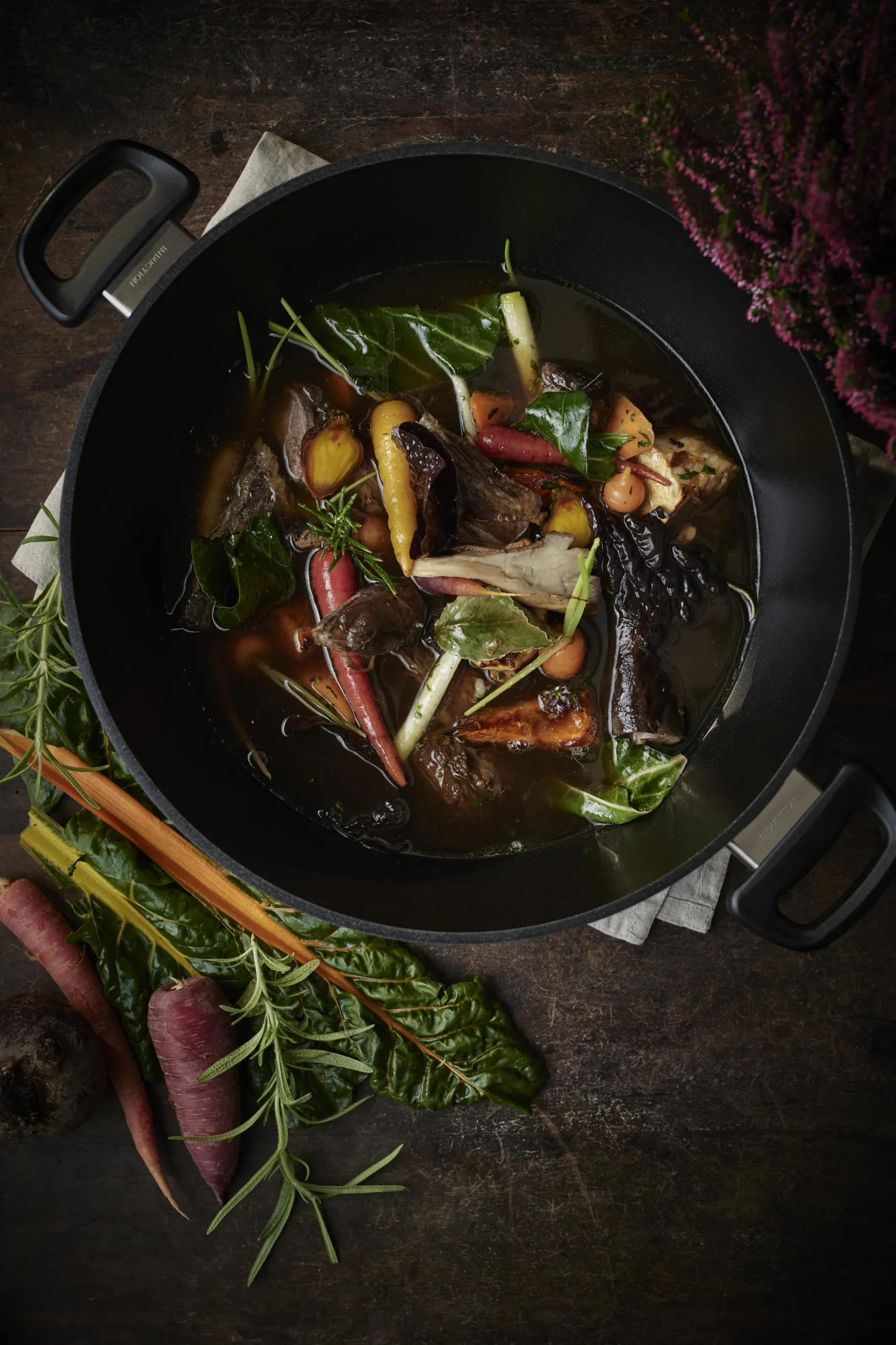Clearance SCANPAN 7,5 l/32 cm suppe-/stegegryde m. låg - Classic Induction